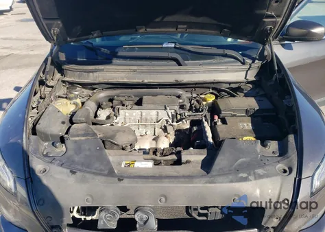 2015 Jeep Cherokee Limited z USA, uszkodzony, nr VIN 1C4PJMDB7FW687384